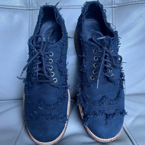 CHANEL CC Logo Platform Oxford Loafers Sz EU 38 US 8 Navy Canvas Preppy Grunge